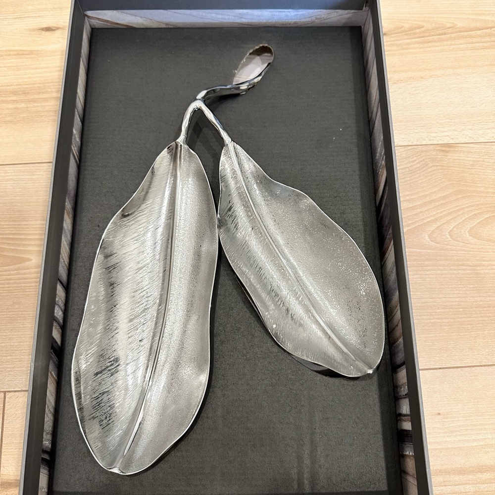 Michael Aram Lodhi Garden Mango Leaf Double Dish